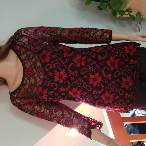 No Boundaries Tops - Womans No Boundaries  lace shirt with cami attached